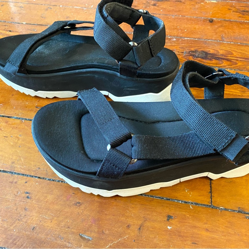 Teva platform sandals (worn 2x)
